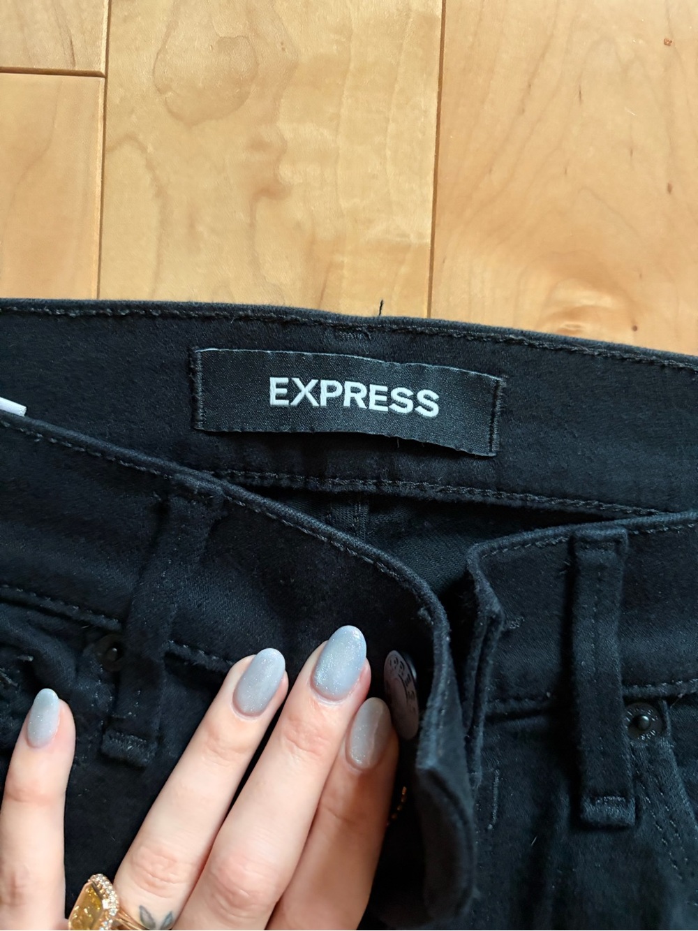 Express jesns - Picture 2 of 4
